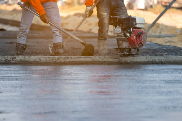 Best Concrete Driveway Installation in Aurora, TX